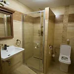 Statek Derava Bota Διαμέρισμα