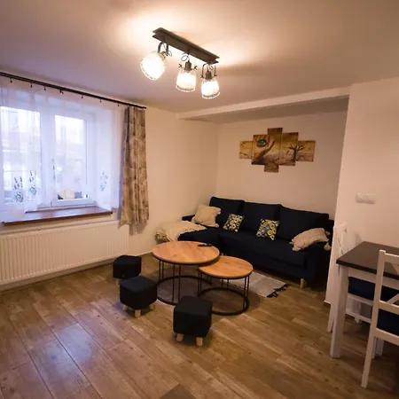 Statek Derava Bota 아파트 *