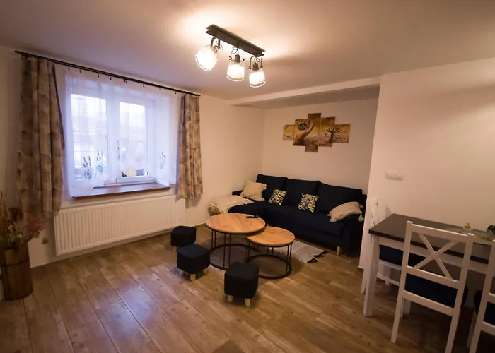 Statek Derava Bota 아파트 *